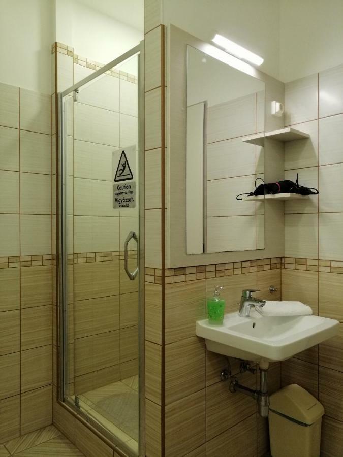 Zoom-Budapest Apartments Esterno foto