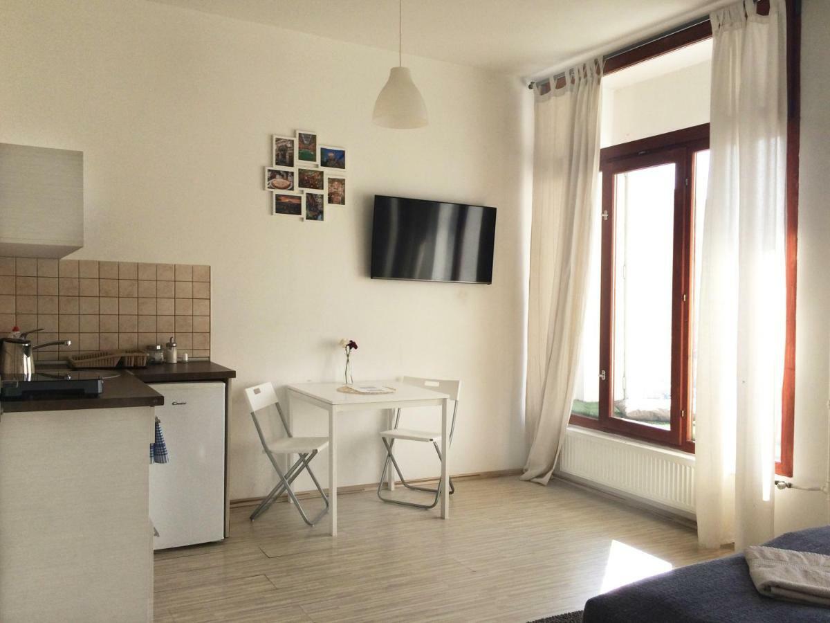 Zoom-Budapest Apartments Esterno foto