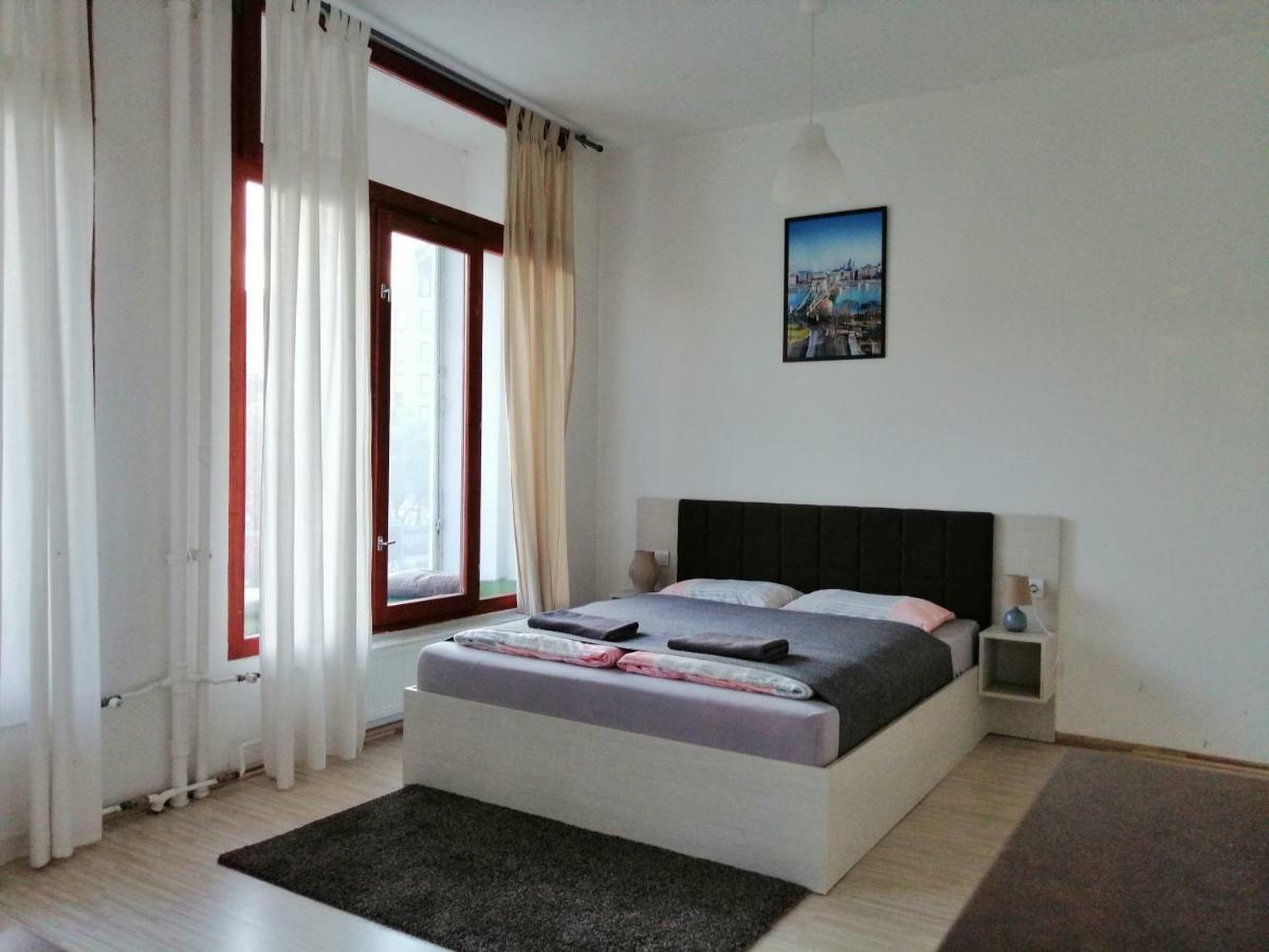 Zoom-Budapest Apartments Esterno foto