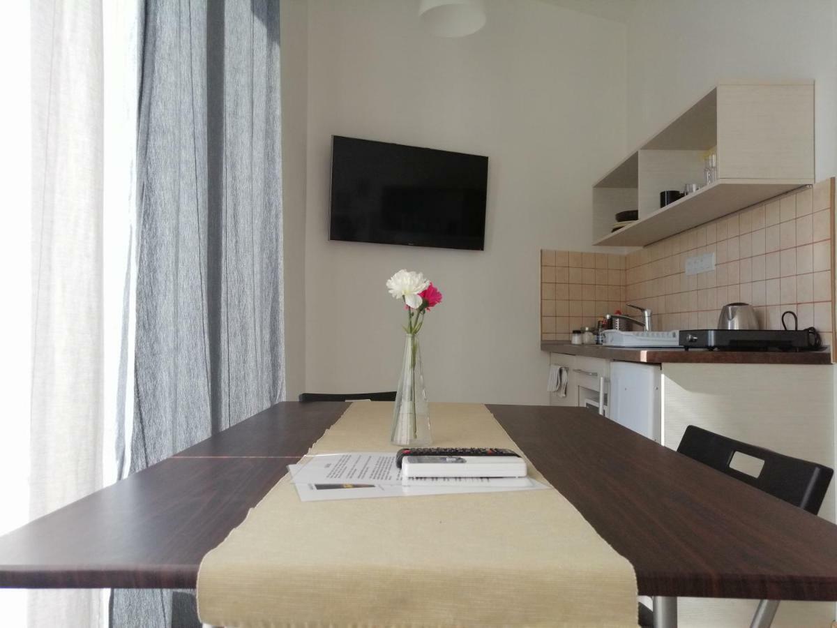 Zoom-Budapest Apartments Esterno foto